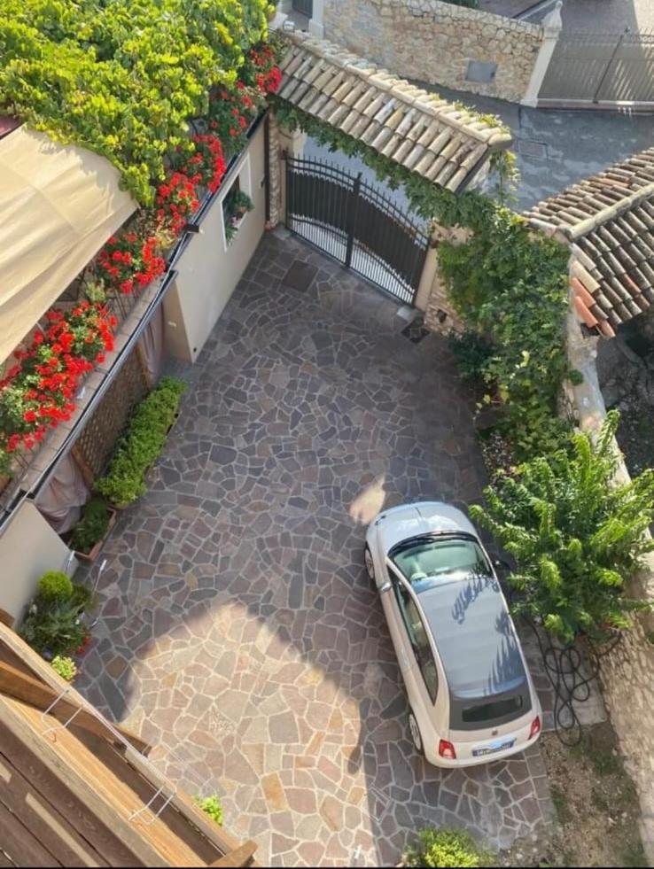 Il Sogno Bed & Breakfast Avio Exterior photo